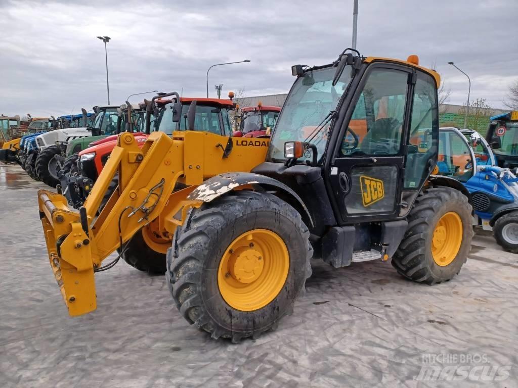 JCB 540-70 Tarimsal teleskopik yükleyiciler