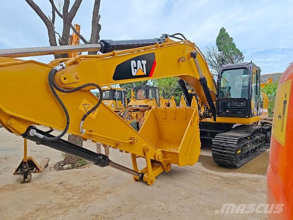 CAT 330D 2L Paletli ekskavatörler