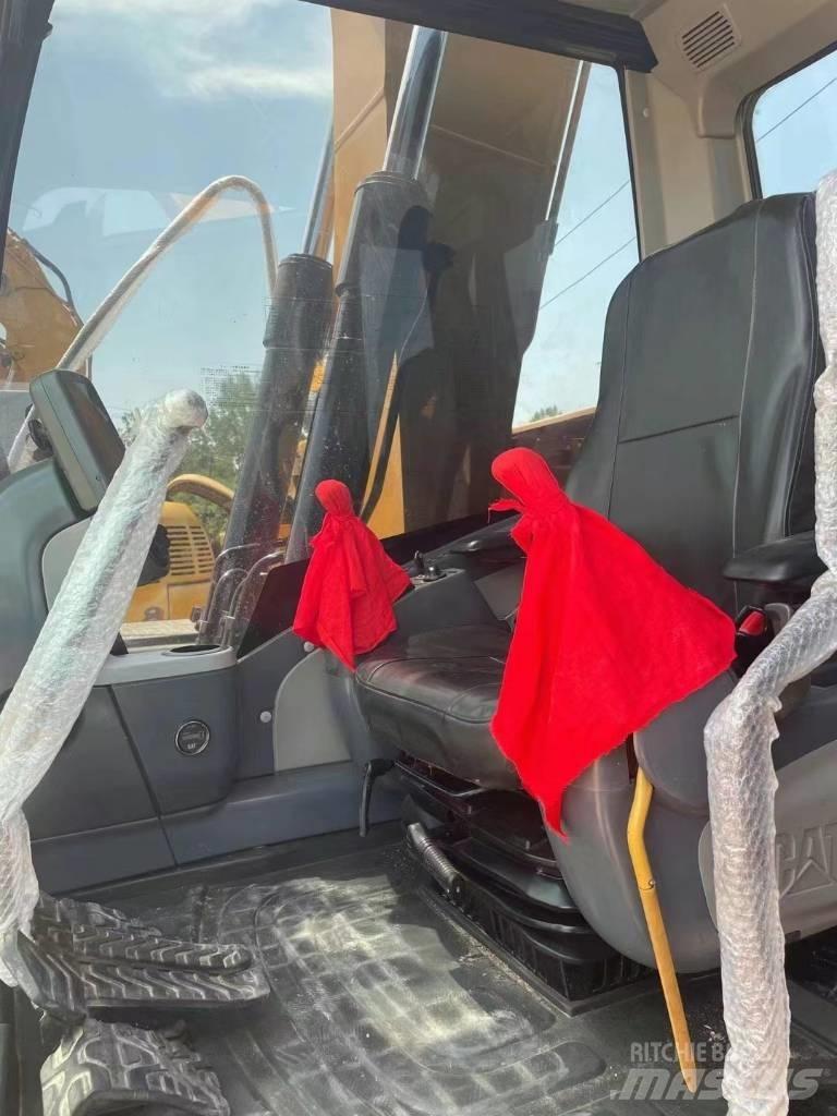CAT 312D Paletli ekskavatörler