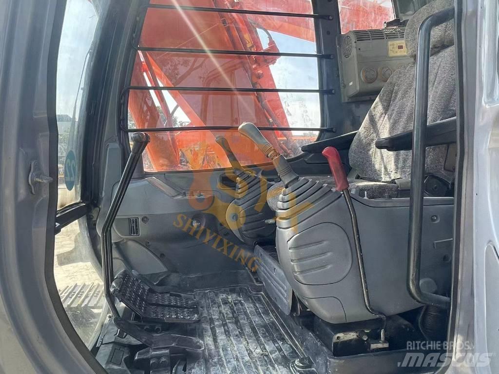 Hitachi EX 120 Paletli ekskavatörler