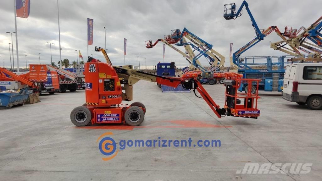 JLG E 300 AJP Körüklü personel platformları