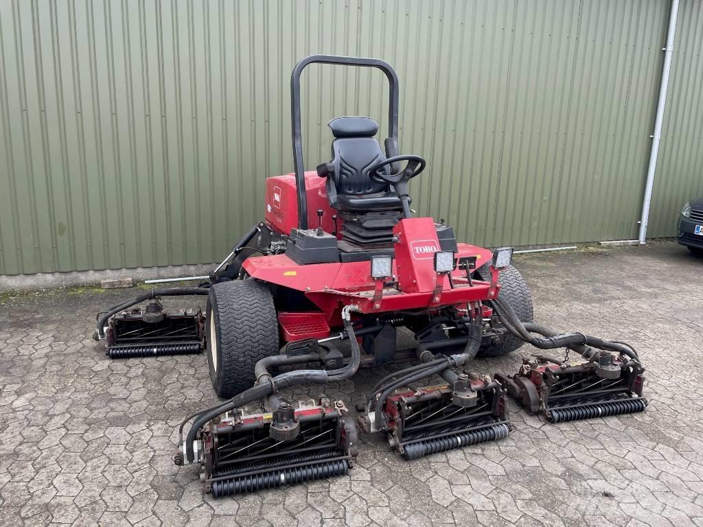 Toro Reelmaster6700D Fairway çim biçme makineleri