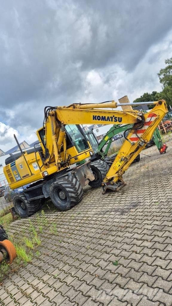 Komatsu PW148-8 Lastik tekerli ekskavatörler