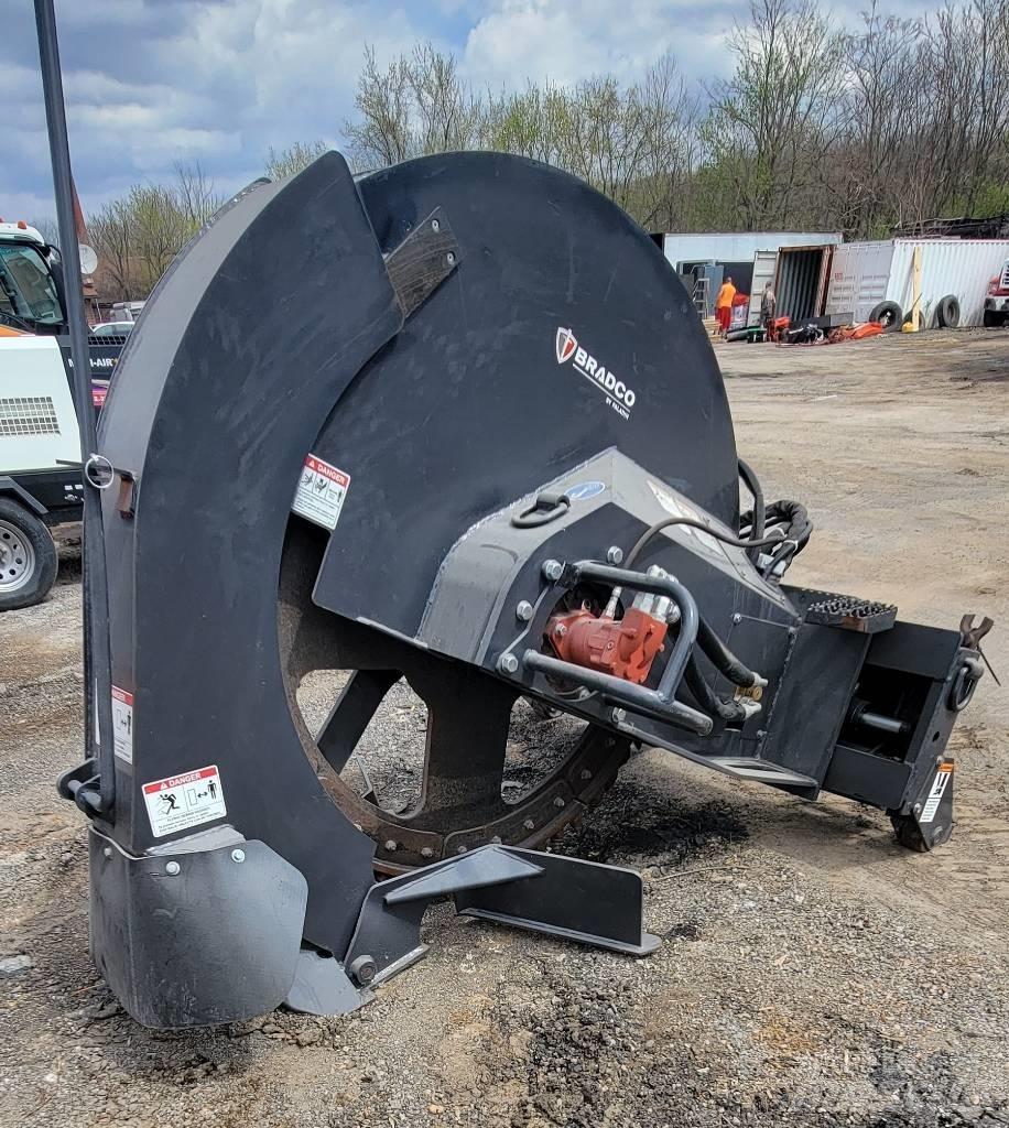 Bradco X24-610 Asfalt frezeleri