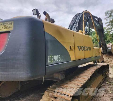 Volvo EC 290 BL Paletli ekskavatörler