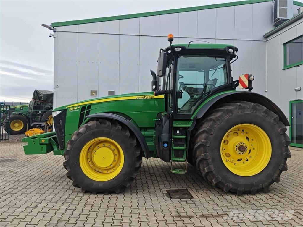 John Deere 8370R Traktörler