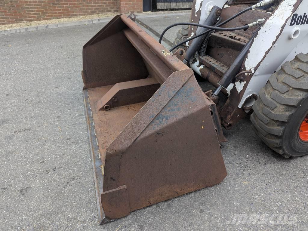 Bobcat TIPTOE BUCKET Kovalar