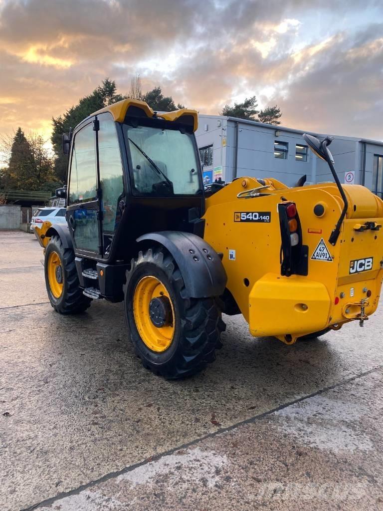 JCB 540-140 Teleskopik yükleyiciler