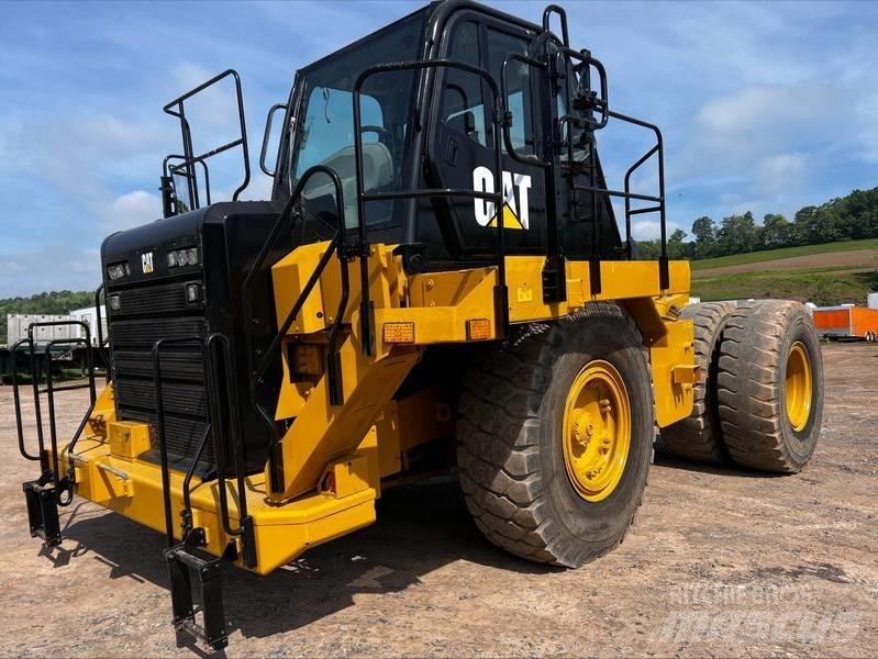 CAT 773G Belden kirma kaya kamyonu