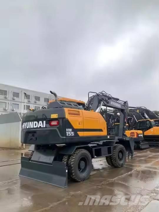 Hyundai HW 155 Paletli ekskavatörler