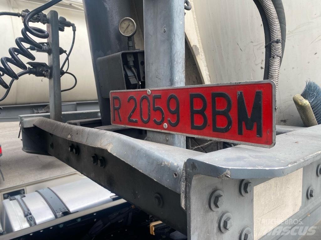 Spitzer SK2452CAL Tanker yari çekiciler