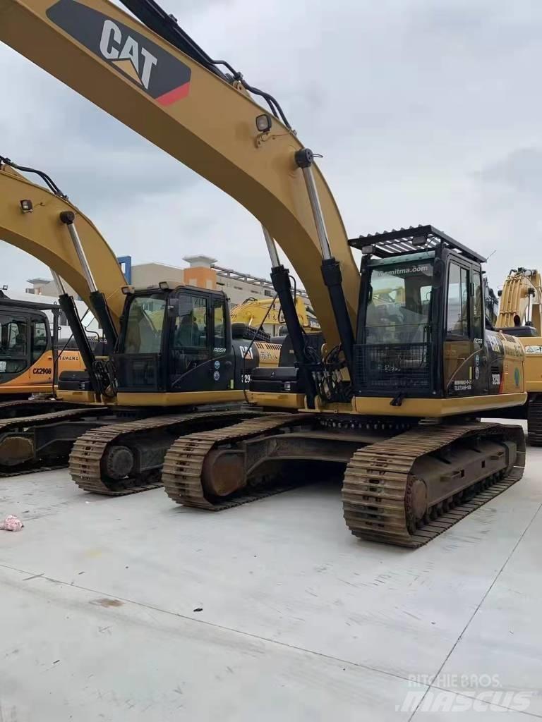 CAT 329 D Paletli ekskavatörler