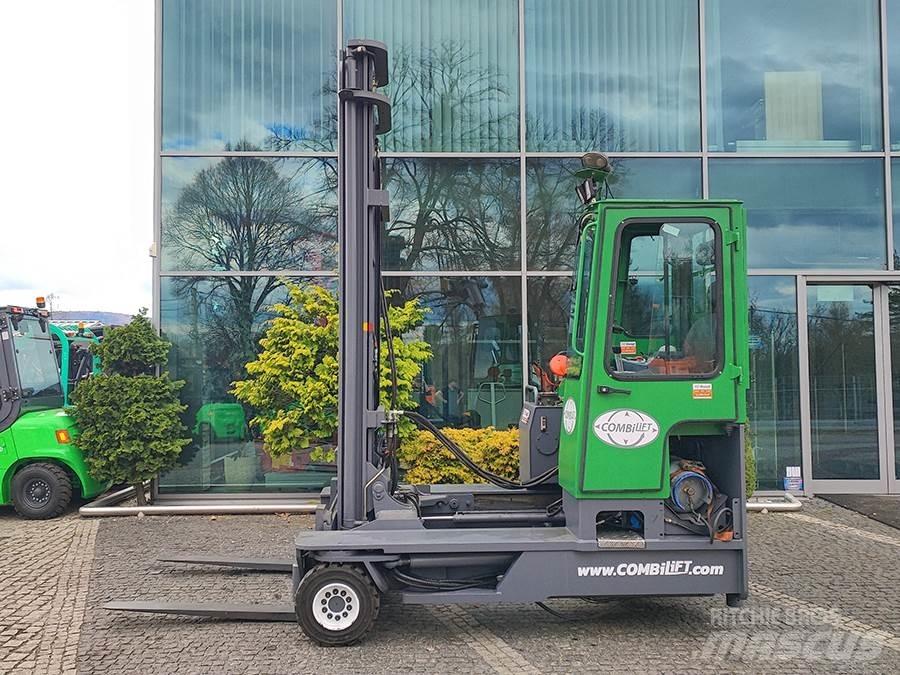 Combilift C5000 4 yönlü reach truck