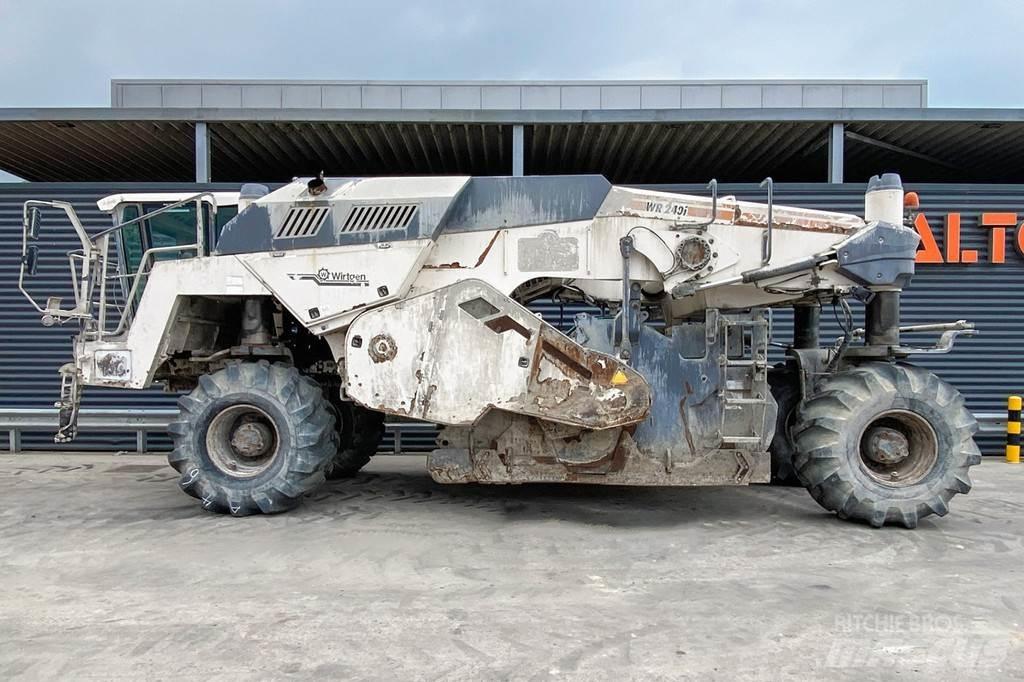 Wirtgen WR 240 Asfalt geri dönüsüm makinalari