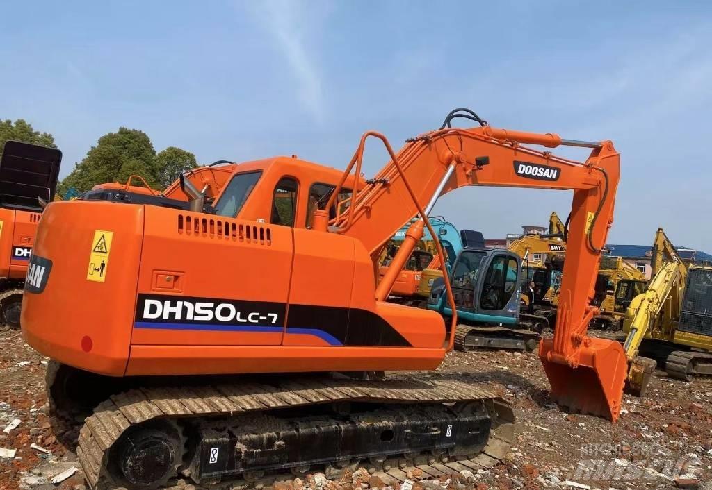 Doosan 150 Paletli ekskavatörler