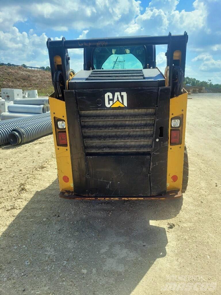 CAT 242 D Skid steer loderler