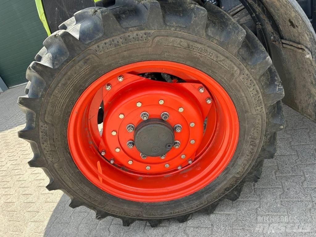 CLAAS Arion 410 Traktörler