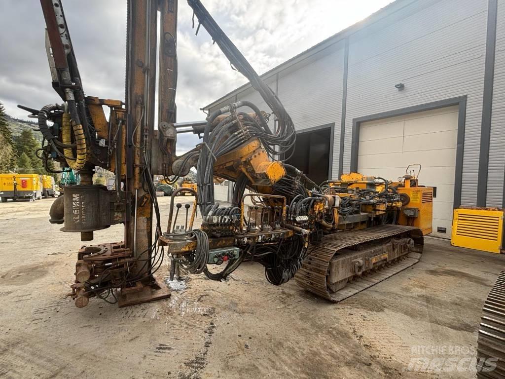 Klemm KR 807-4 Kazik ve ankraj makinalari