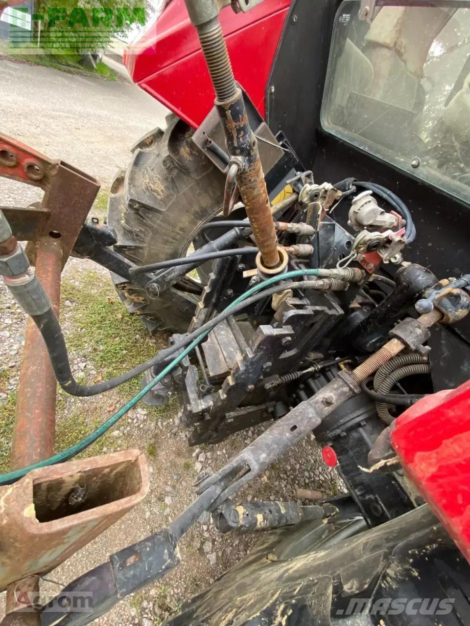 Case IH 844 a Traktörler