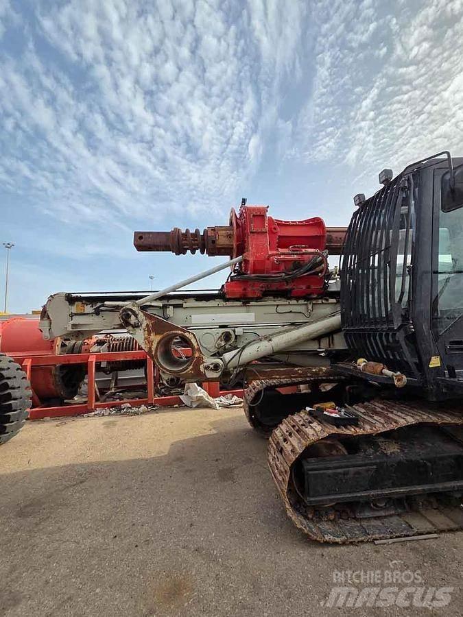 Comacchio CH450 Sondaj kuleleri