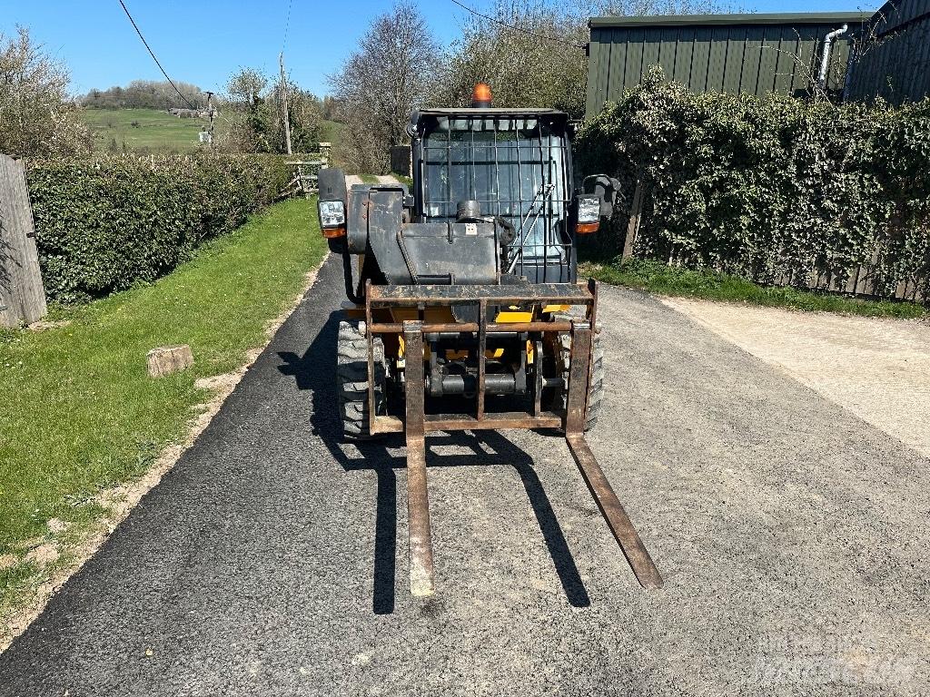 JCB 520-40 Teleskopik yükleyiciler