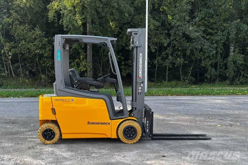 Jungheinrich EFG 320 Elektrikli forkliftler