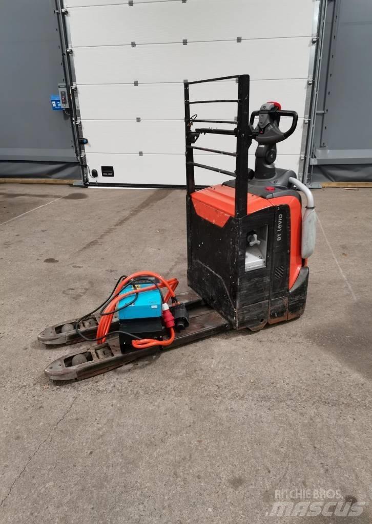 Toyota LPE200 Düsük seviye platformu