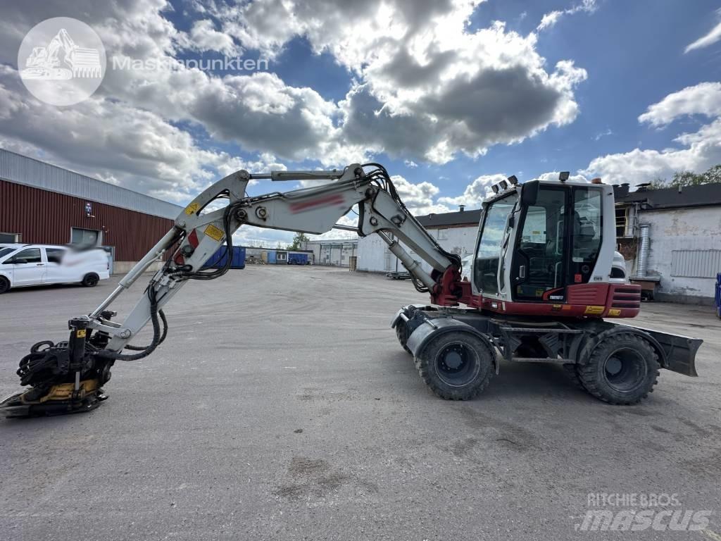 Take-Job TB 295 W Lastik tekerli ekskavatörler