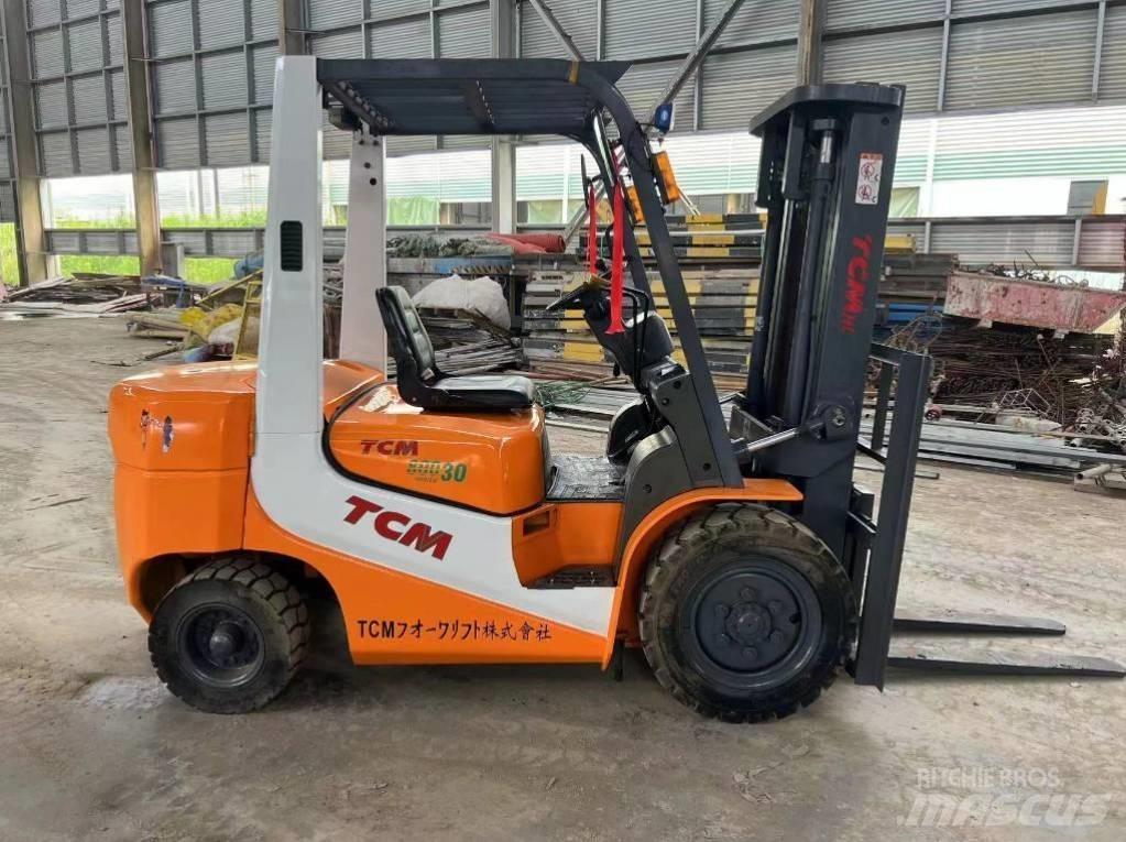 TCM FD 30 Dizel forkliftler