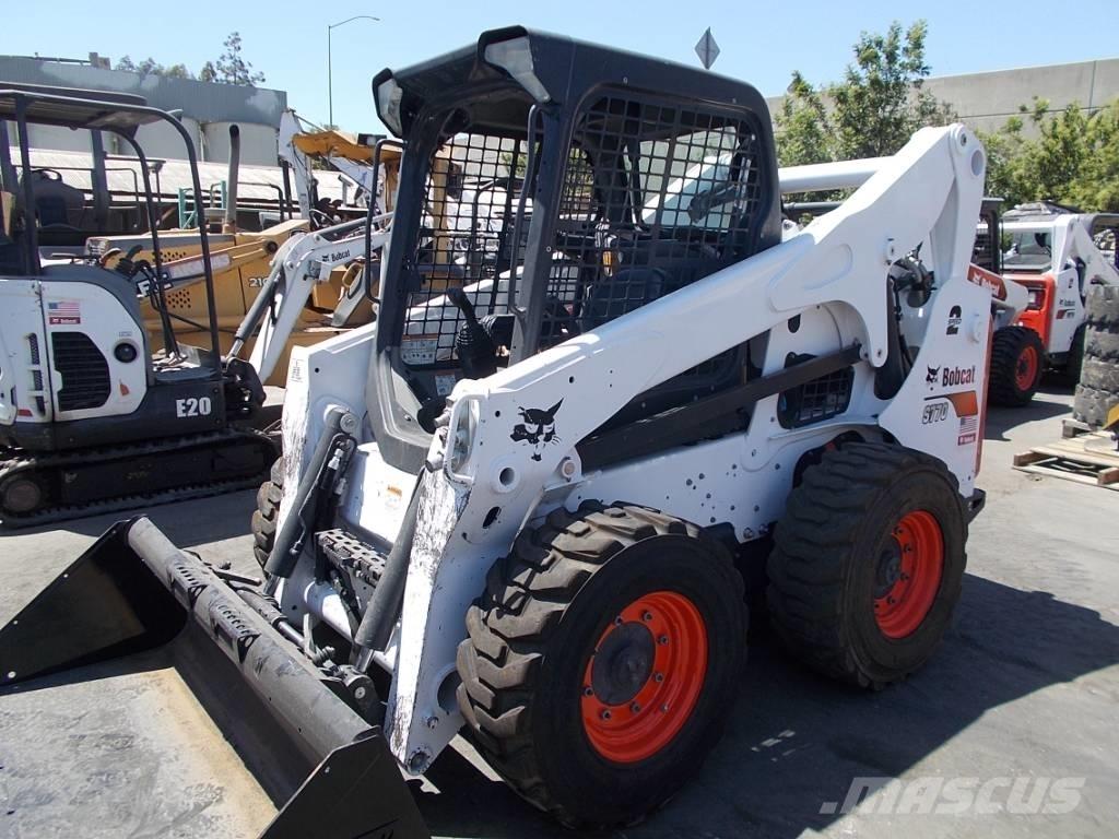 Bobcat S770 Skid steer loderler