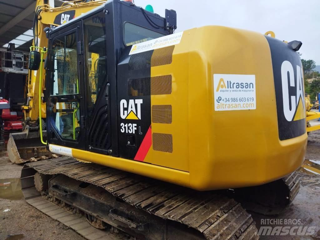 CAT 313 F L Paletli ekskavatörler