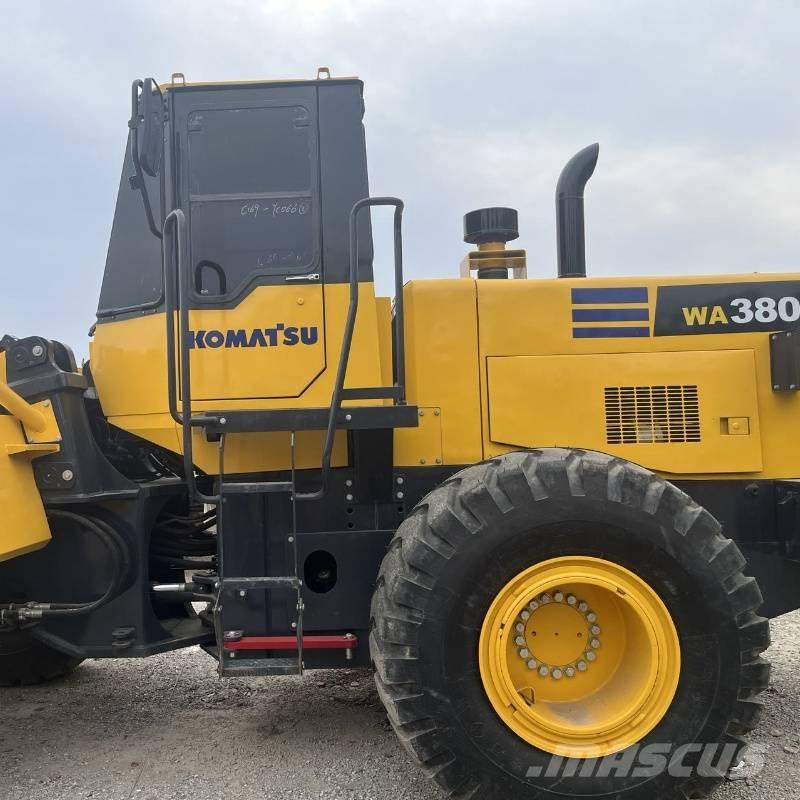 Komatsu WA 380 Tekerlekli yükleyiciler