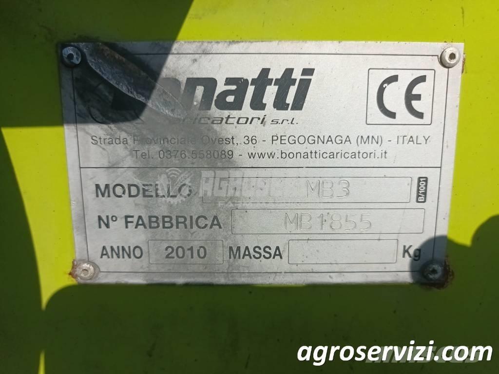 CLAAS Axos 320 Traktörler