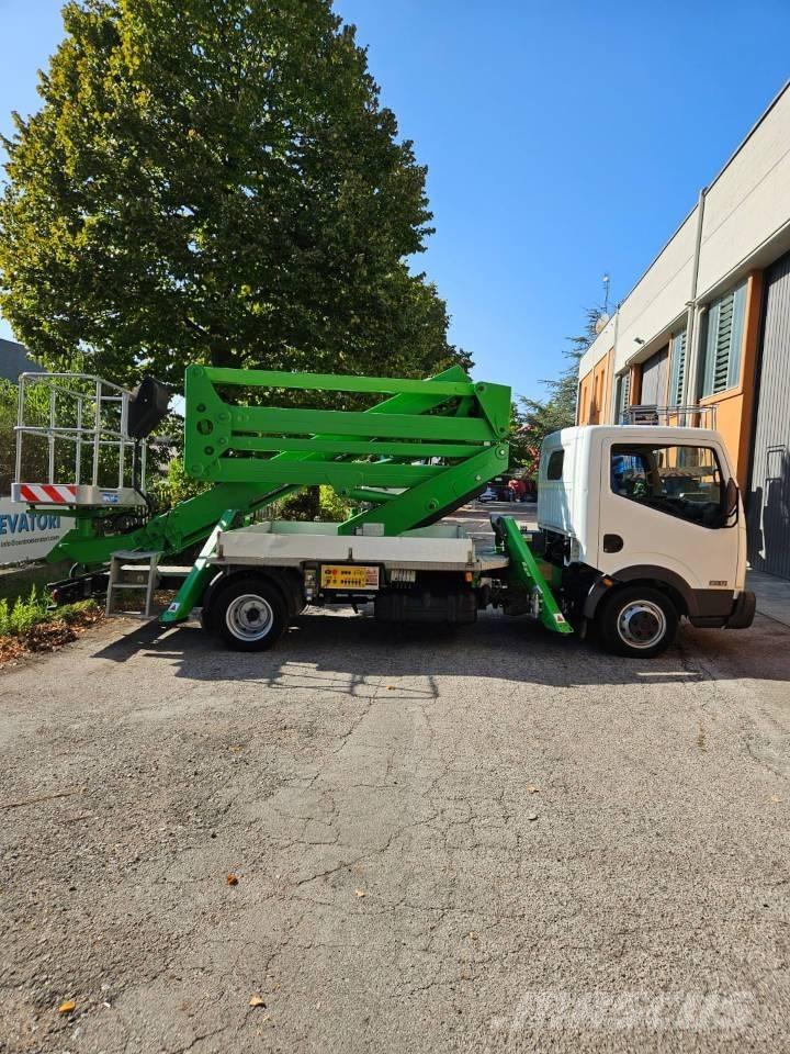 Isoli PNT 205 Araç üstü platformlar