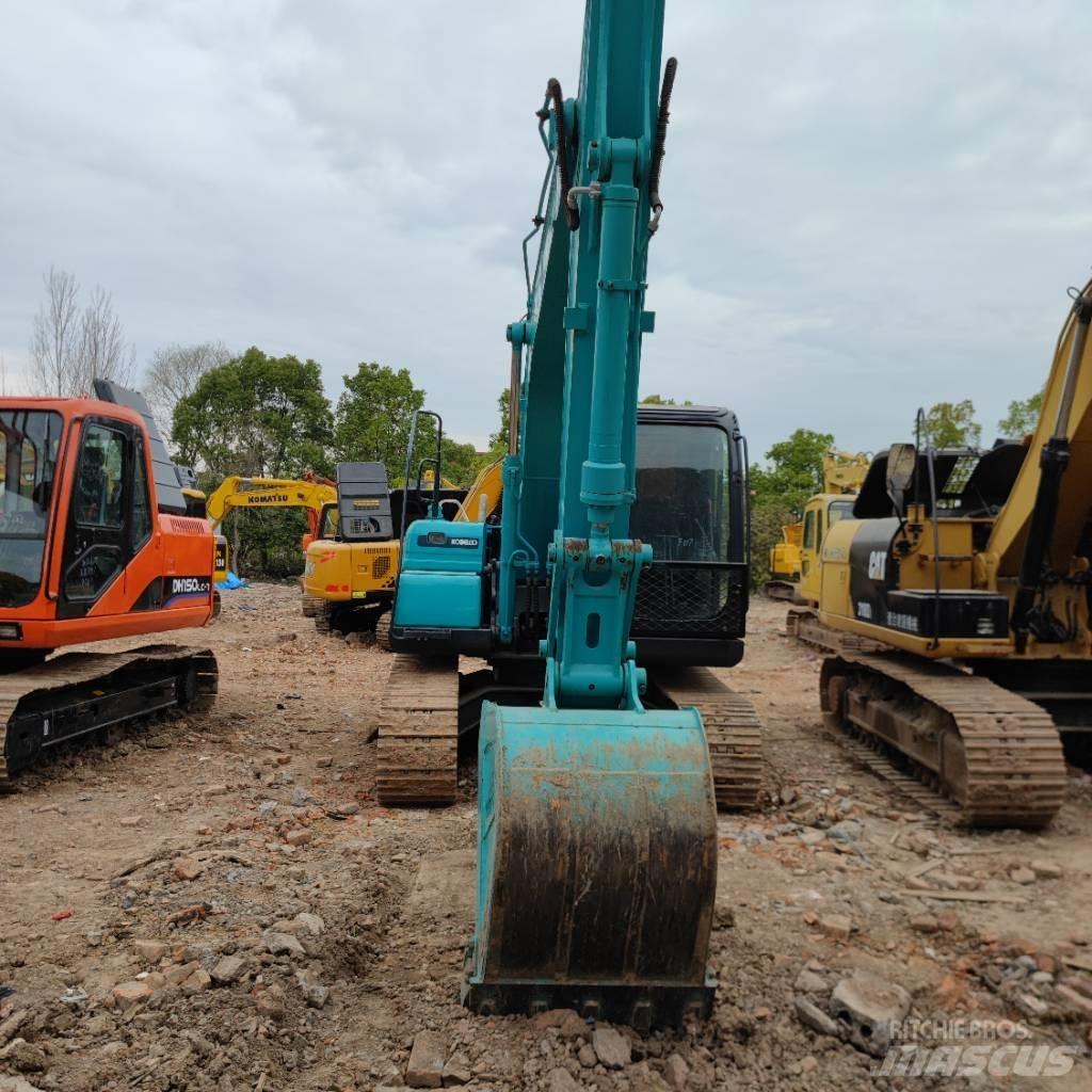 Kobelco SK140-8 Paletli ekskavatörler