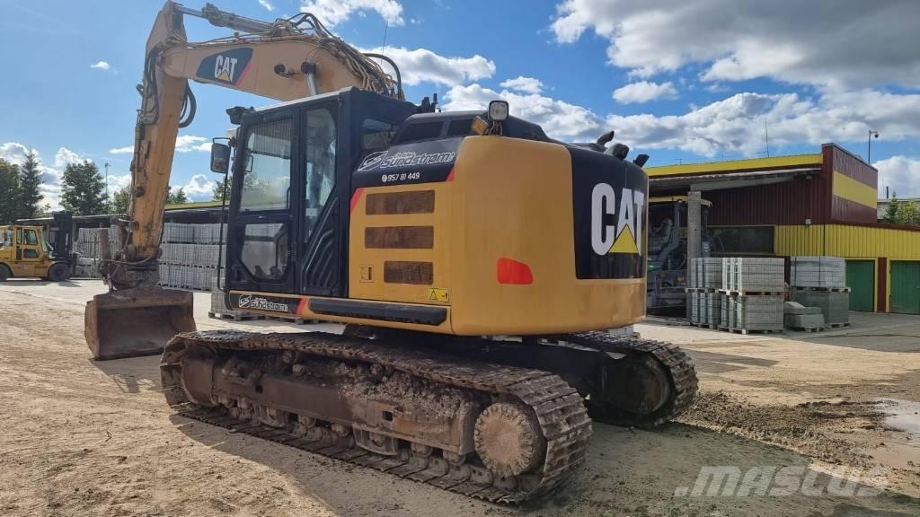 CAT 320 E Paletli ekskavatörler