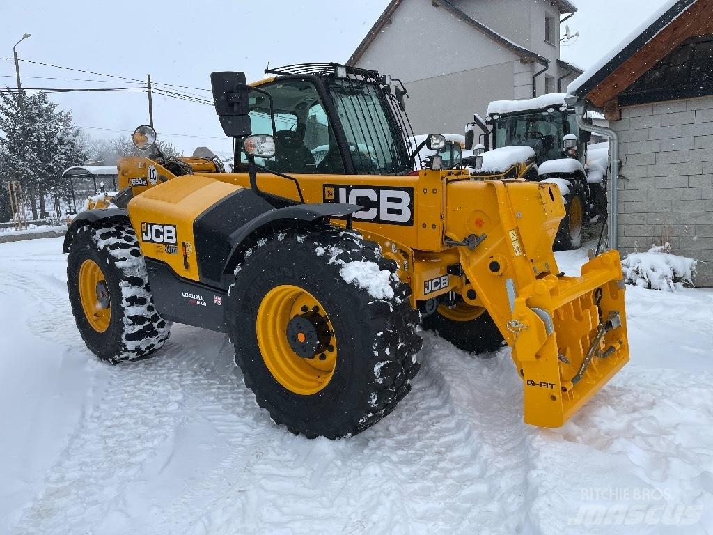 JCB 560-80 AGRI PLUS Tarimsal teleskopik yükleyiciler