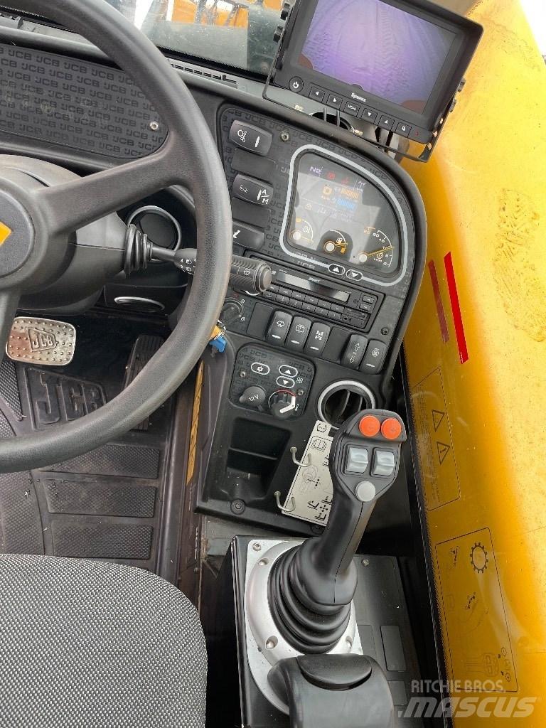 JCB 560-80 AGRI PLUS Tarimsal teleskopik yükleyiciler