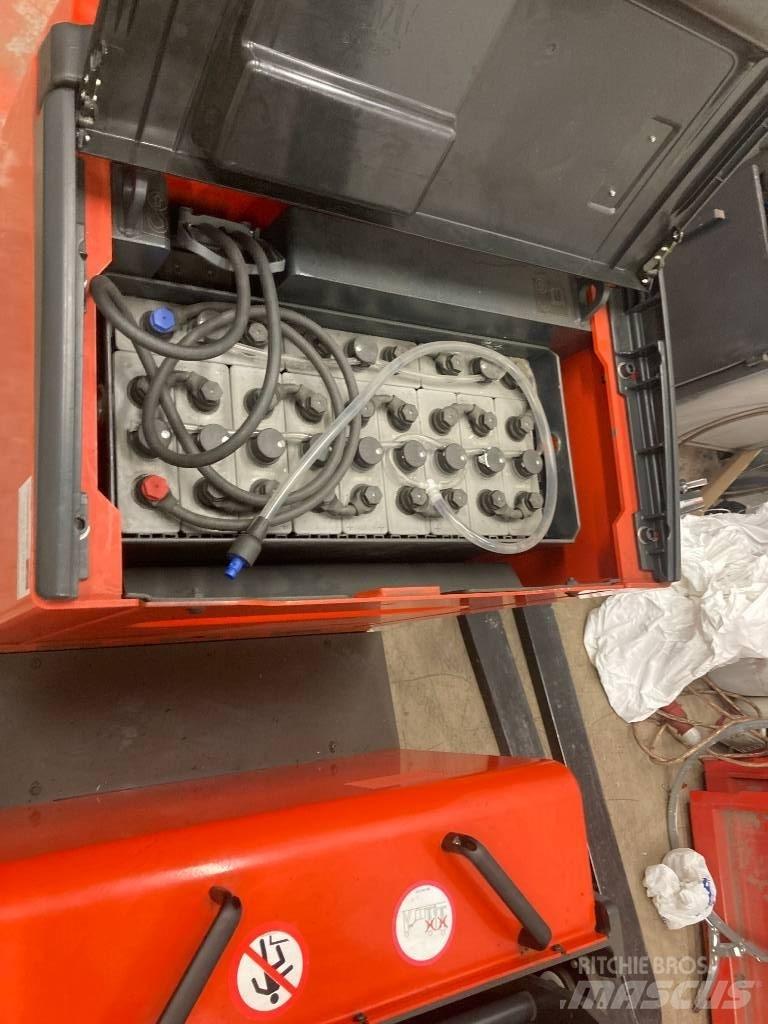 Linde L12AC Yaya kumandali istif makinasi