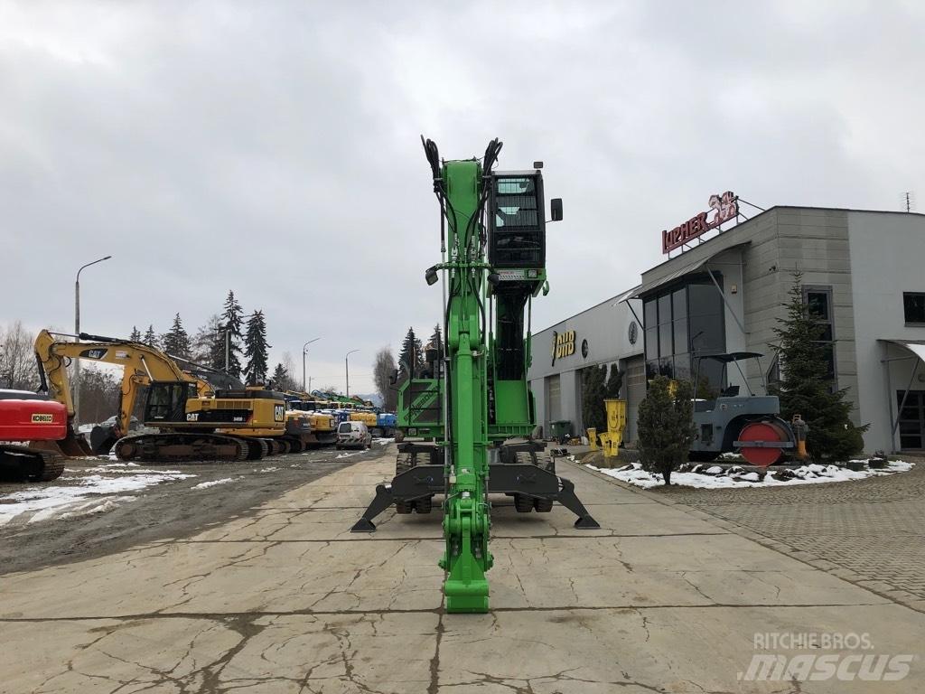 Sennebogen 821 Atık taşıma araçları