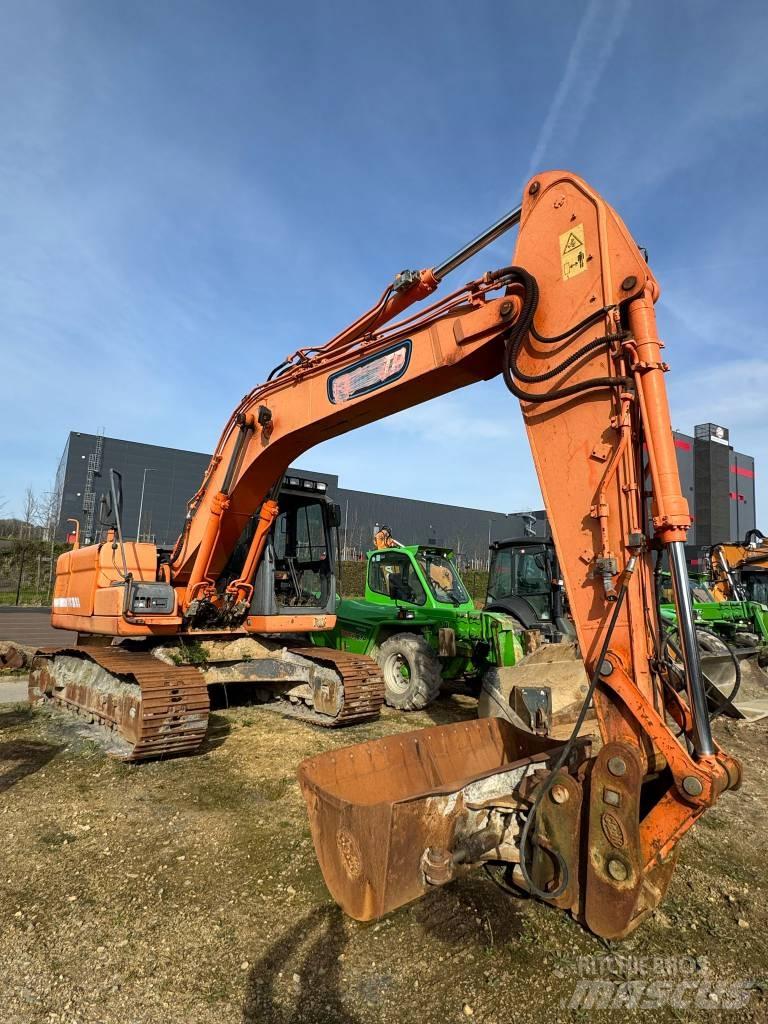 Doosan DX 180 LC Paletli ekskavatörler