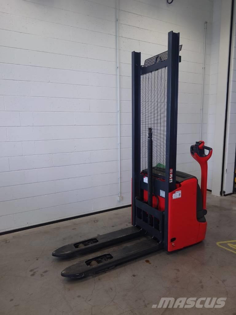 Linde L12i/1172 Yaya kumandali istif makinasi