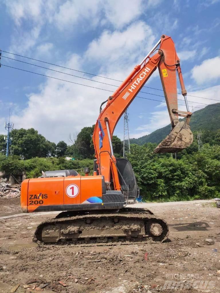 Hitachi EX 200-5 Paletli ekskavatörler