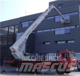 Bronto 420 Araç üstü platformlar