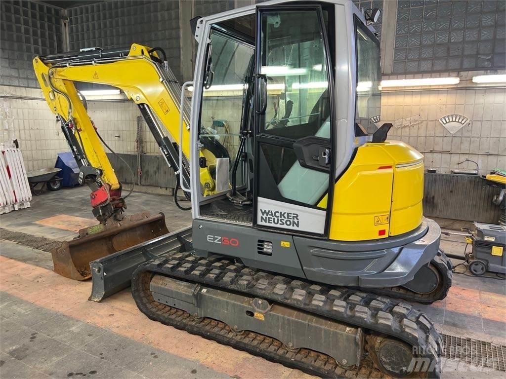 Wacker Neuson EZ50 Paletli ekskavatörler