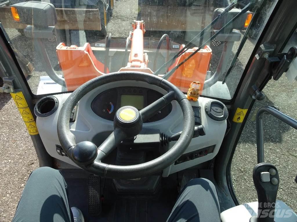 Hitachi ZW75 Diger