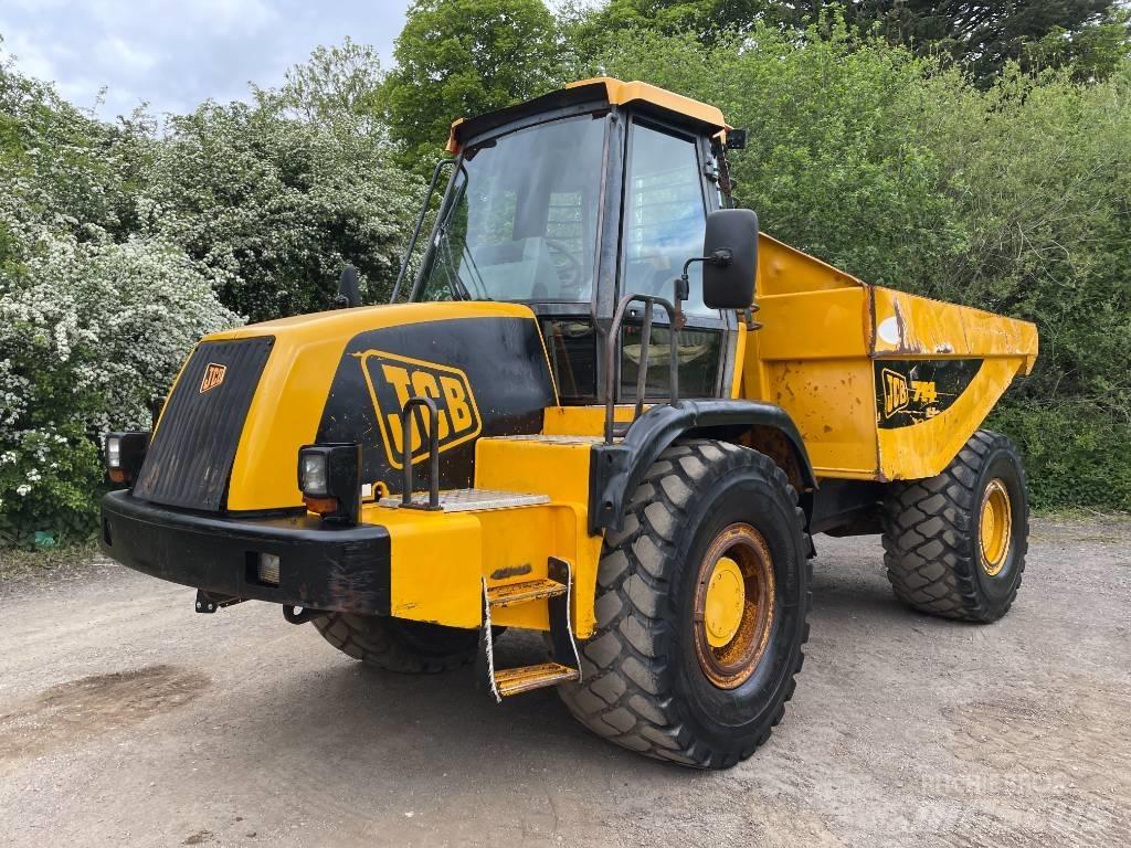 JCB 714 Belden kirma kaya kamyonu