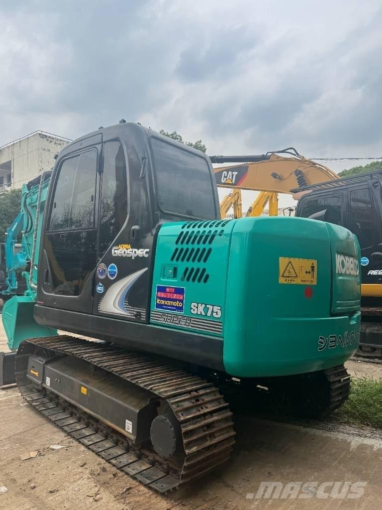 Kobelco SK 75 Midi ekskavatörler 7 - 12 t