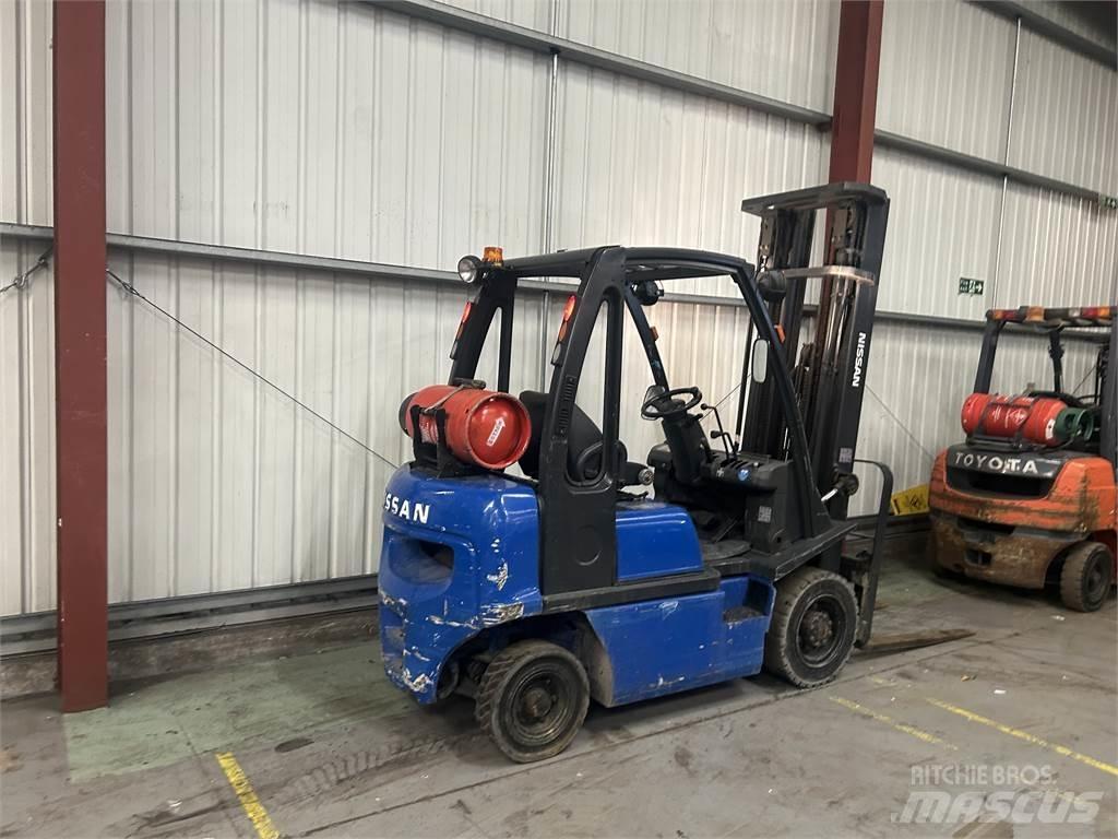 Nissan UD02A20PQ LPG'li forkliftler