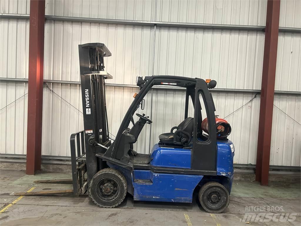 Nissan UD02A20PQ LPG'li forkliftler